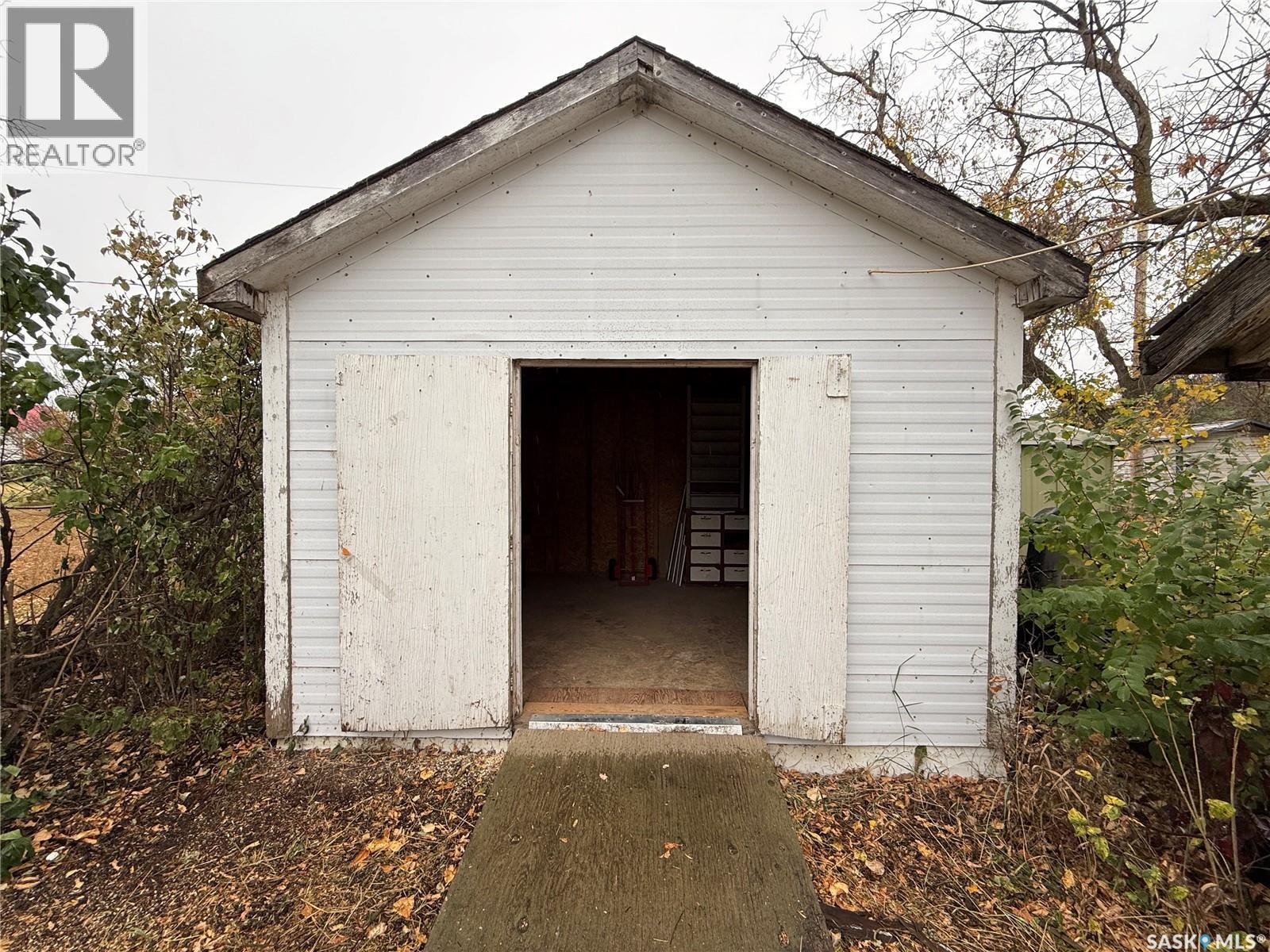 108 2nd Avenue S, Macrorie, Saskatchewan  S0L 2E0 - Photo 19 - SK030149