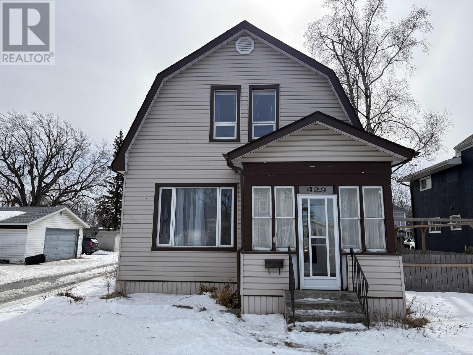 429 SECOND ST E, FORT FRANCES, Ontario