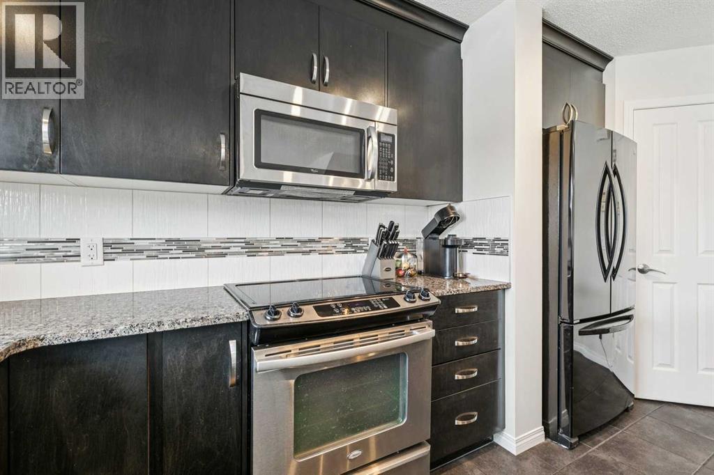 31 Elgin Meadows Park Se, Calgary, Alberta  T2Z 0M1 - Photo 10 - A2291022