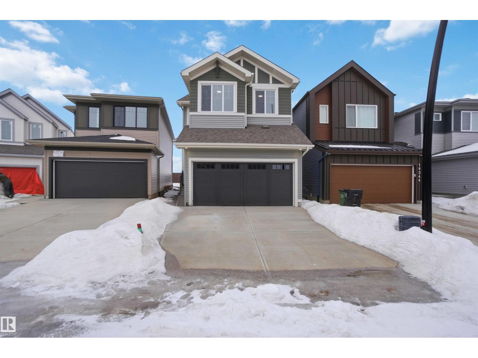 19348 29 AV NW, Edmonton, Alberta