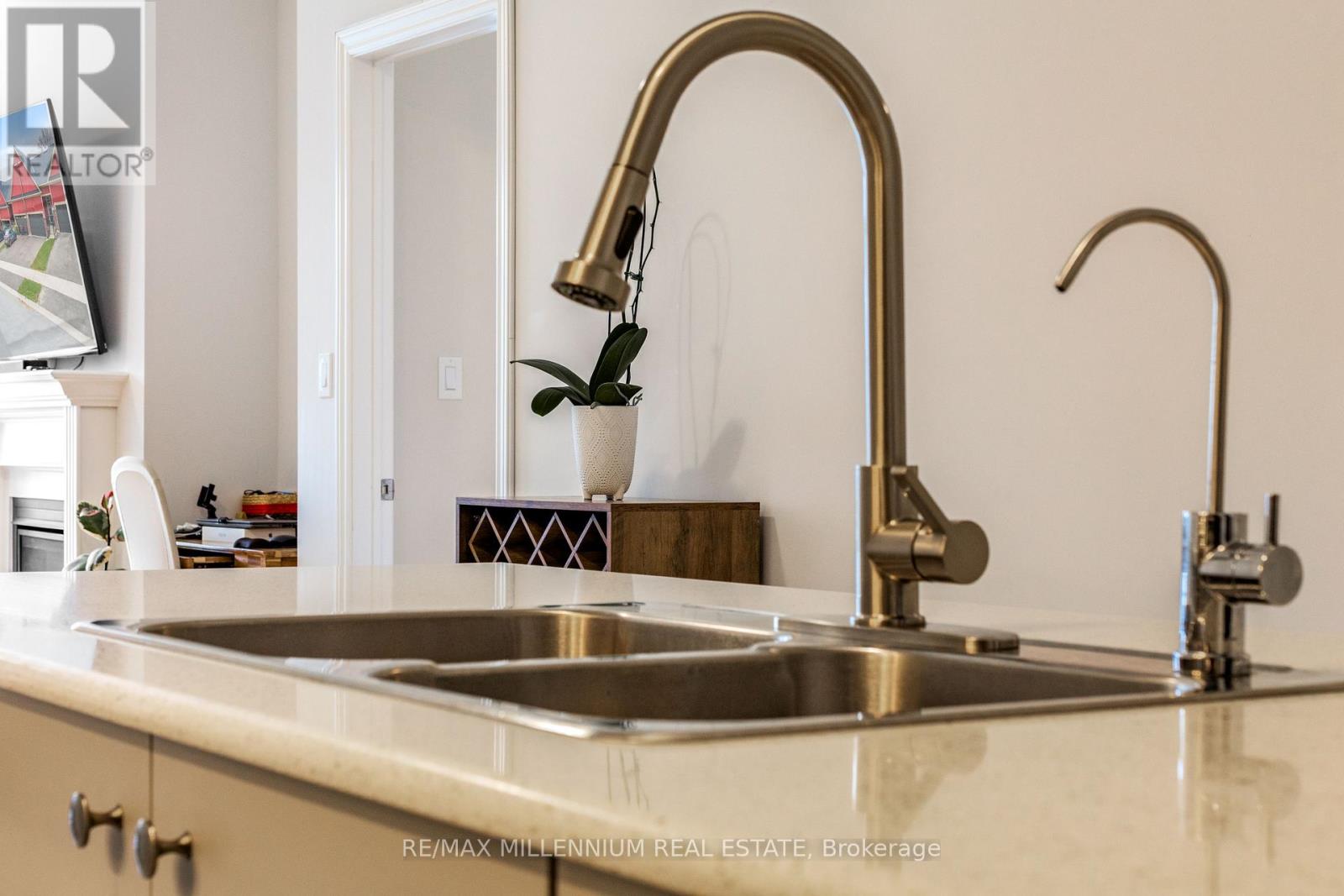 105 Stonebrook Way, Grey Highlands, Ontario  N0C 1H0 - Photo 14 - X12871014