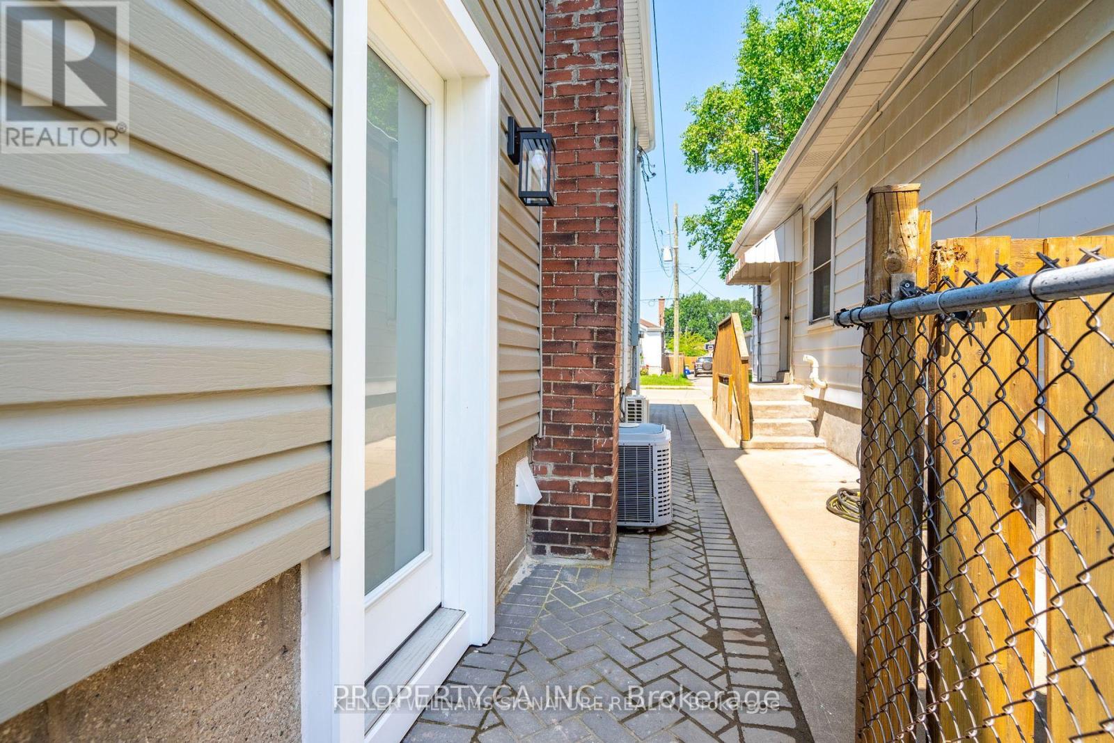 Basement - 57 Mcelroy Road E, Hamilton, Ontario  L9A 1Y5 - Photo 12 - X12871022