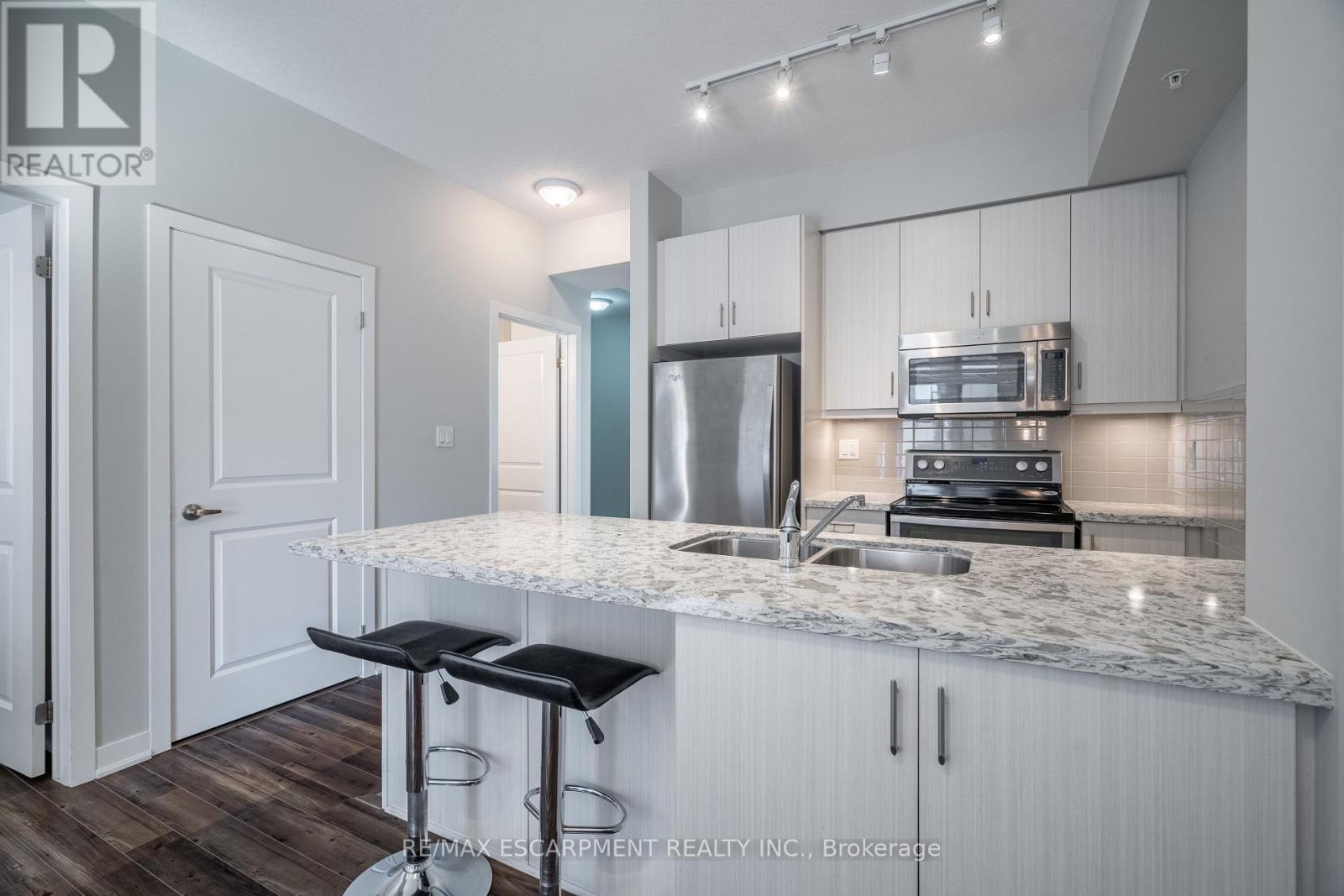 509 - 85 Robinson Street, Hamilton, Ontario  L8P 0B9 - Photo 14 - X12871136