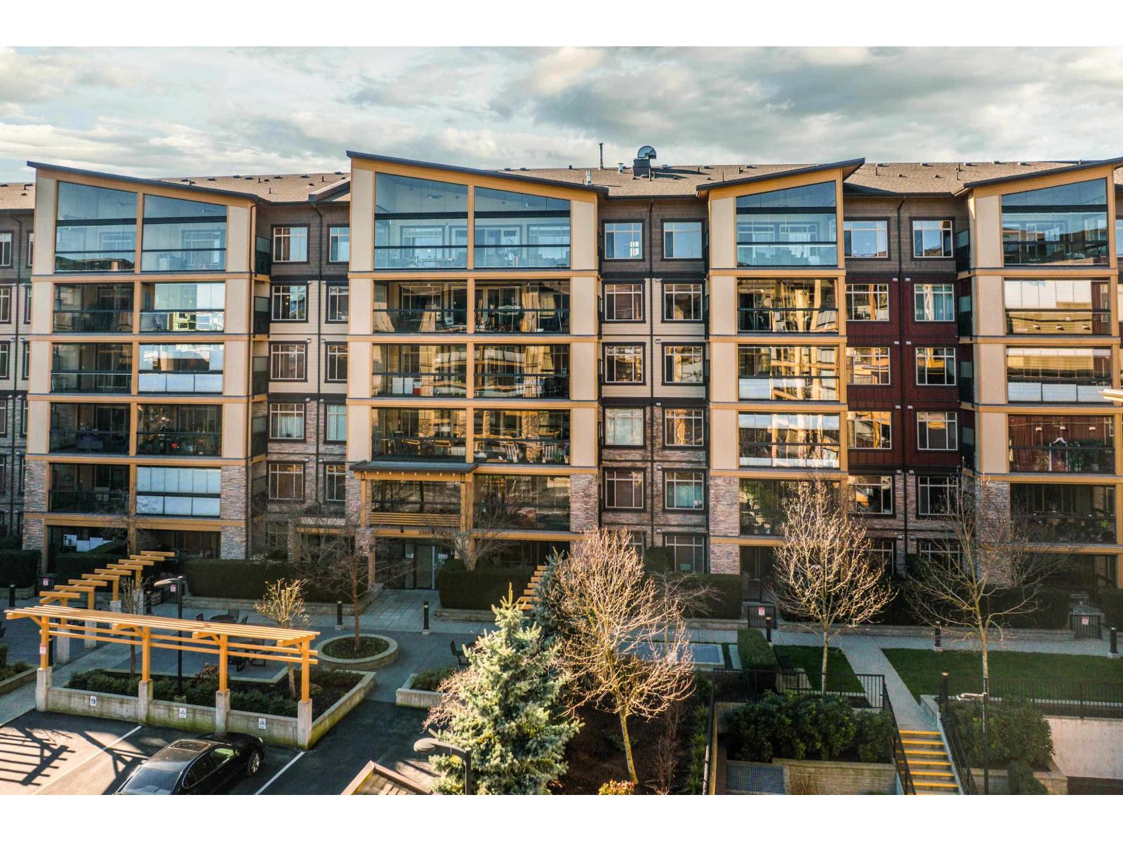 326 2860 Trethewey Street, Abbotsford, British Columbia  V2T 0G5 - Photo 2 - R3098645