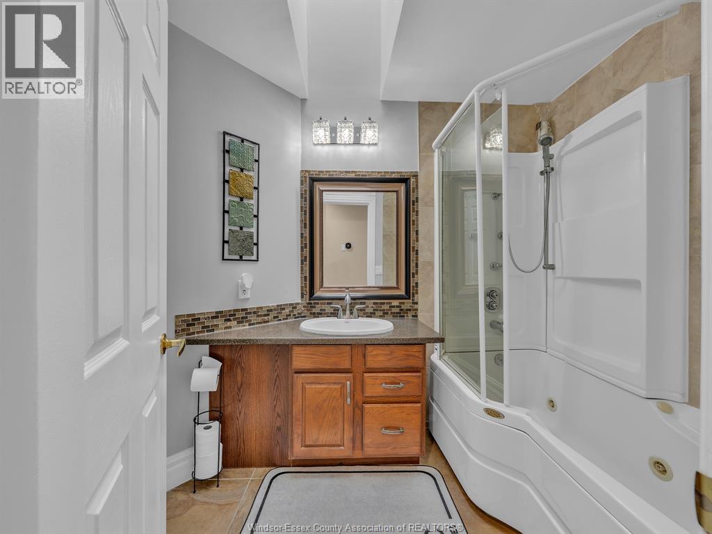 2848 Southridge, Windsor, Ontario  N8W 5N2 - Photo 23 - 26005124