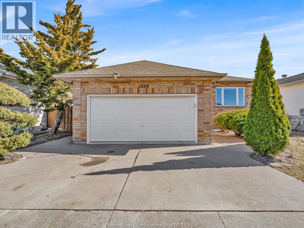 2848 Southridge, Windsor, Ontario  N8W 5N2 - Photo 4 - 26005124
