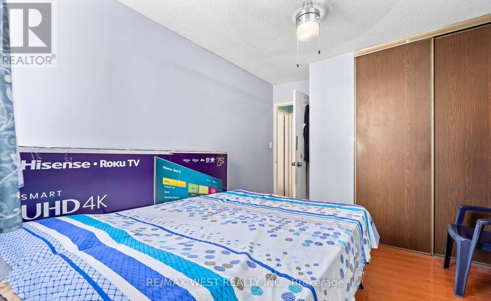 605 - 380 Dixon Road, Toronto (Kingsview Village-The Westway), Ontario  M9R 1T3 - Photo 20 - W12845206