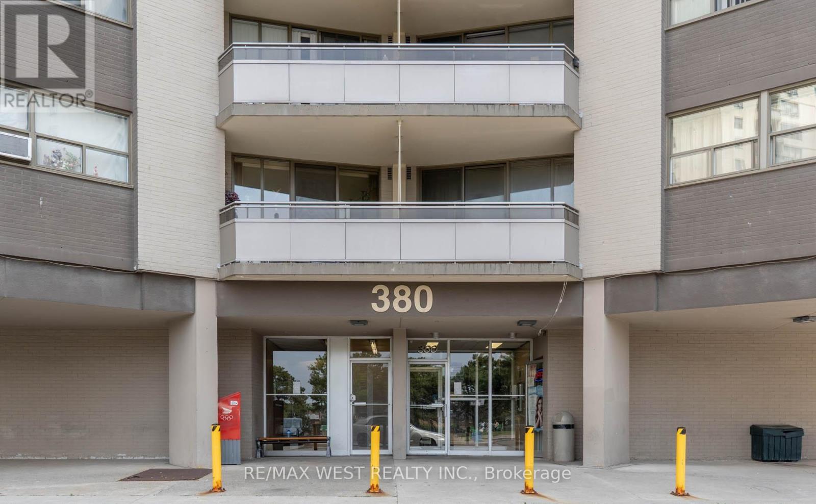 605 - 380 Dixon Road, Toronto (Kingsview Village-The Westway), Ontario  M9R 1T3 - Photo 2 - W12845206