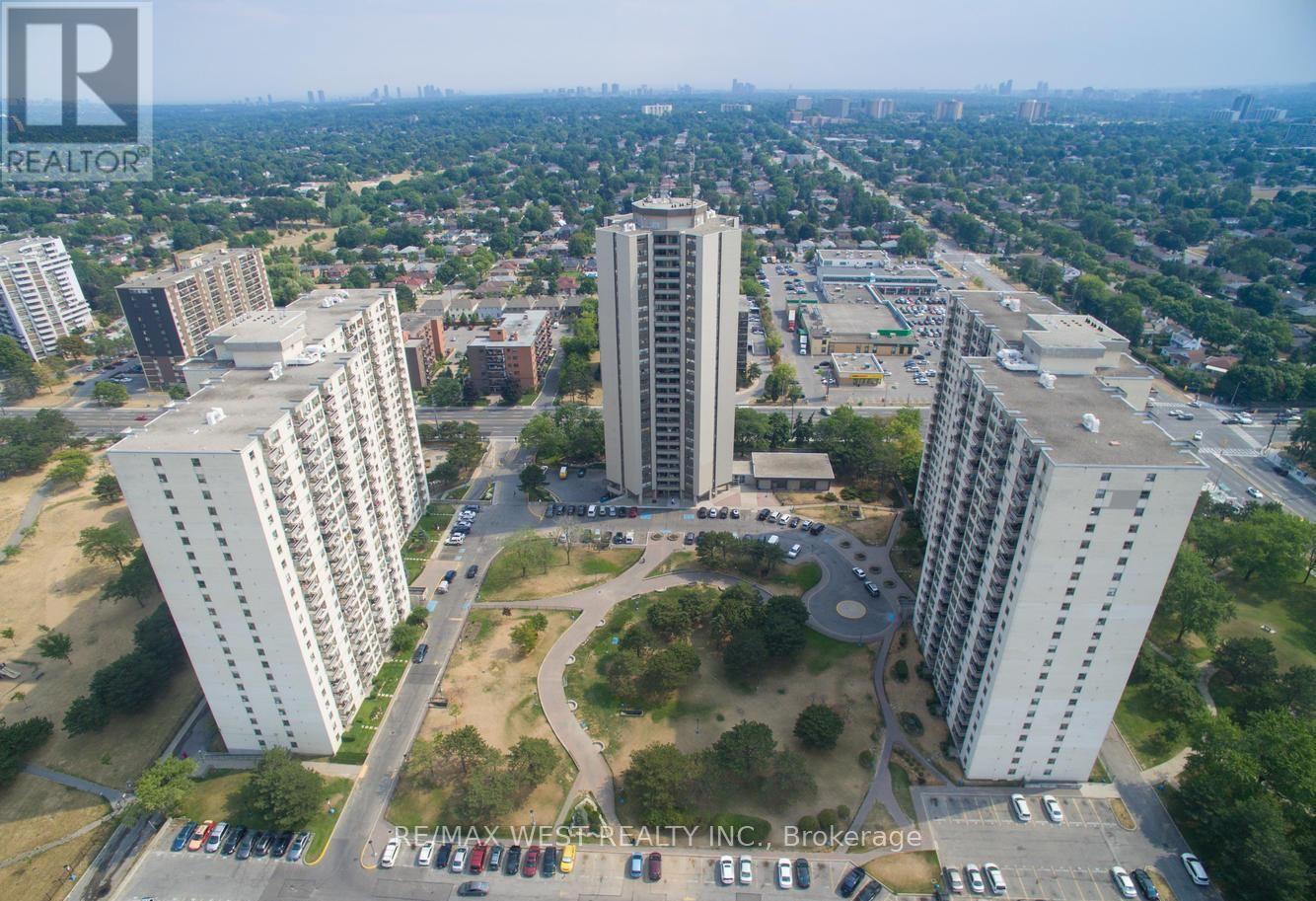 605 - 380 Dixon Road, Toronto (Kingsview Village-The Westway), Ontario  M9R 1T3 - Photo 35 - W12845206