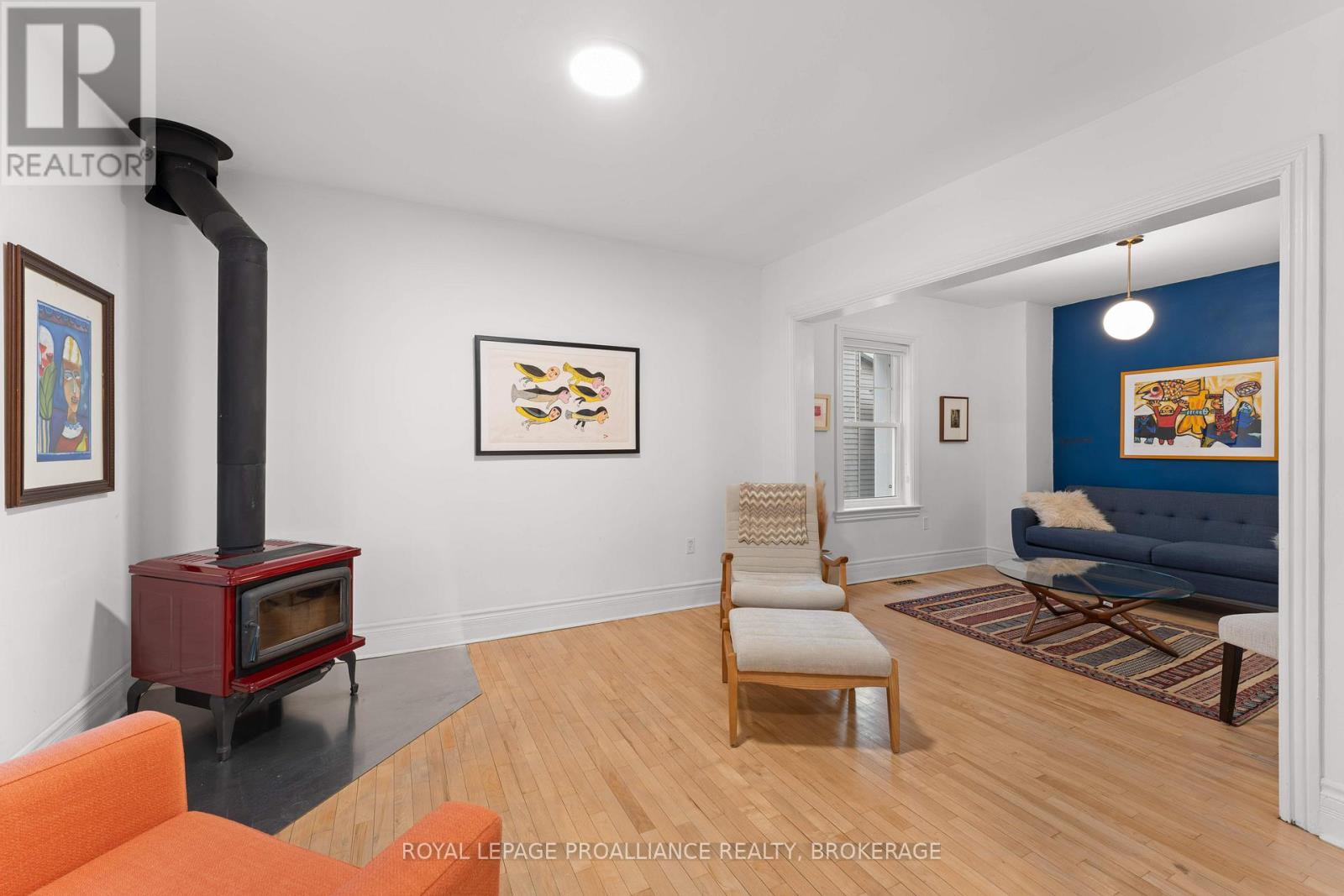 29 Livingston Avenue, Kingston, Ontario  K7L 4L1 - Photo 6 - X12869972