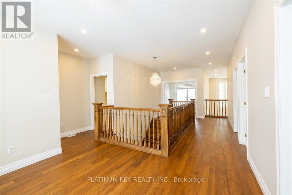 7 Edgeview Crescent, Middlesex Centre (Kilworth), Ontario  N0L 1R0 - Photo 23 - X12801312