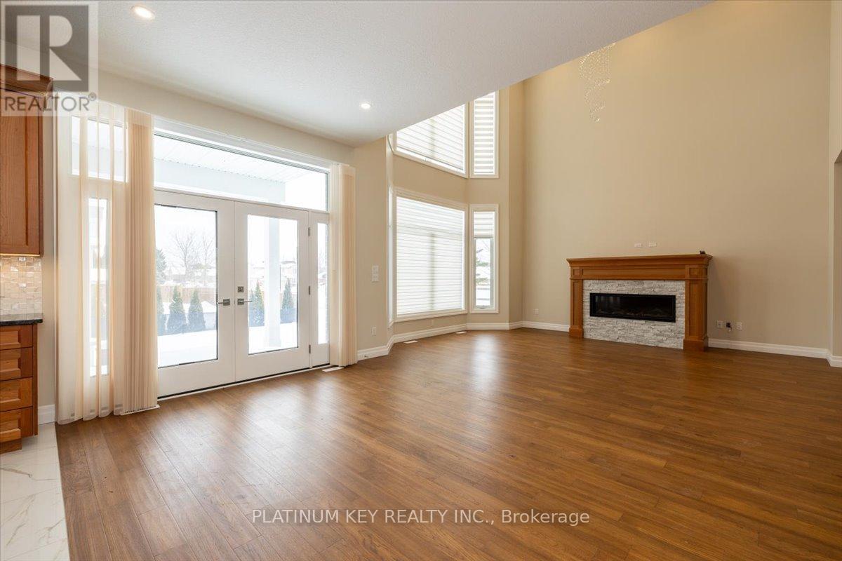 7 Edgeview Crescent, Middlesex Centre (Kilworth), Ontario  N0L 1R0 - Photo 14 - X12801312