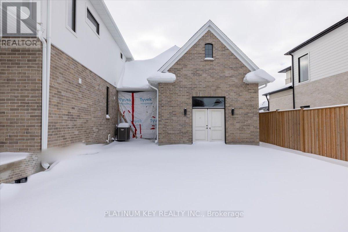 7 Edgeview Crescent, Middlesex Centre (Kilworth), Ontario  N0L 1R0 - Photo 41 - X12801312