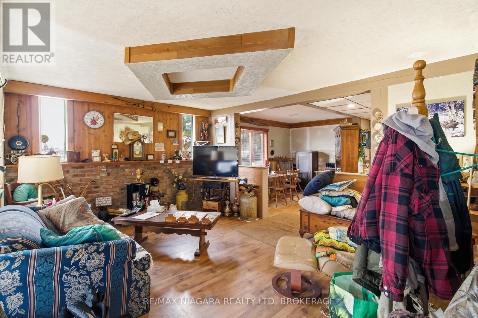 8356 Oakwood Drive, Niagara Falls, Ontario  L2E 6S5 - Photo 19 - X12871144