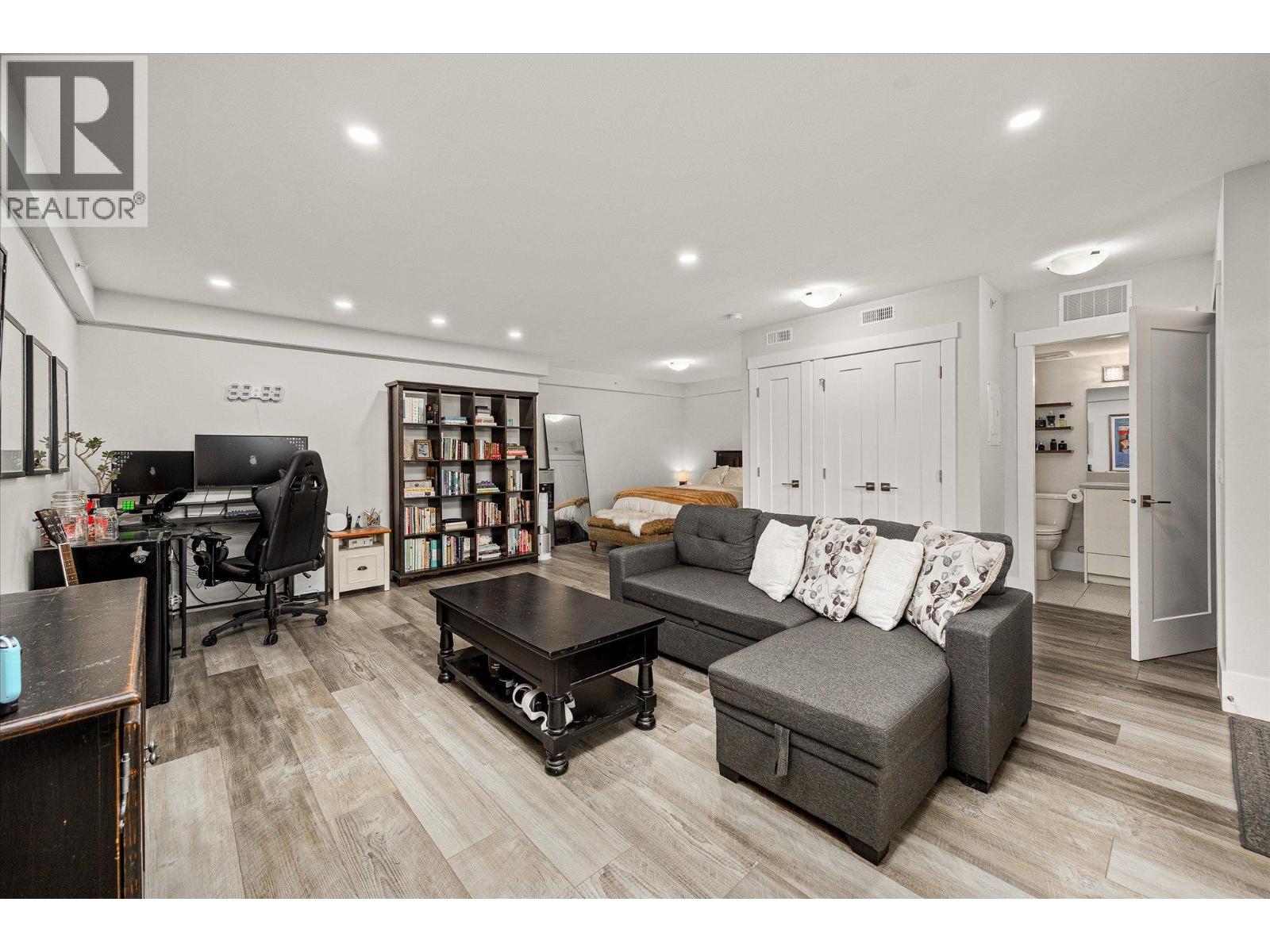 4000 Redstone Crescent Unit# 210, Peachland, British Columbia  V0H 1X5 - Photo 28 - 10378591