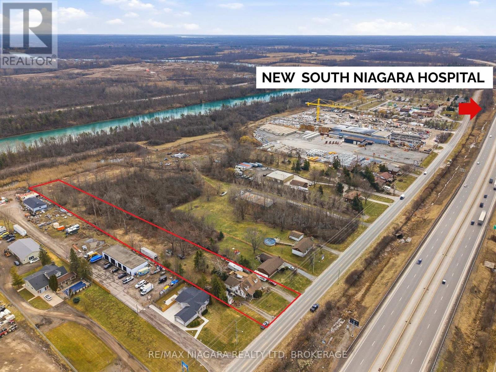 8356 Oakwood Drive, Niagara Falls, Ontario  L2E 6S5 - Photo 3 - X12871144