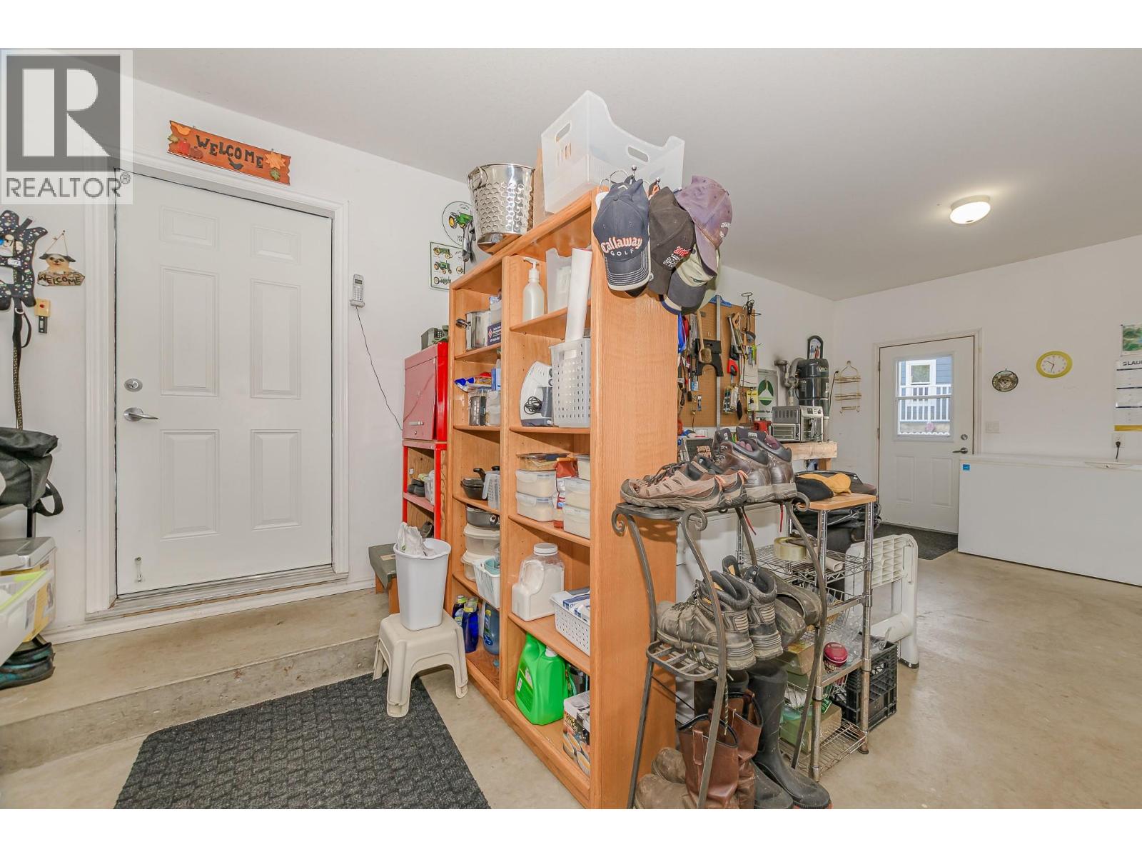 15 Parsons Road, Mara, British Columbia  V0E 2K0 - Photo 35 - 10378161