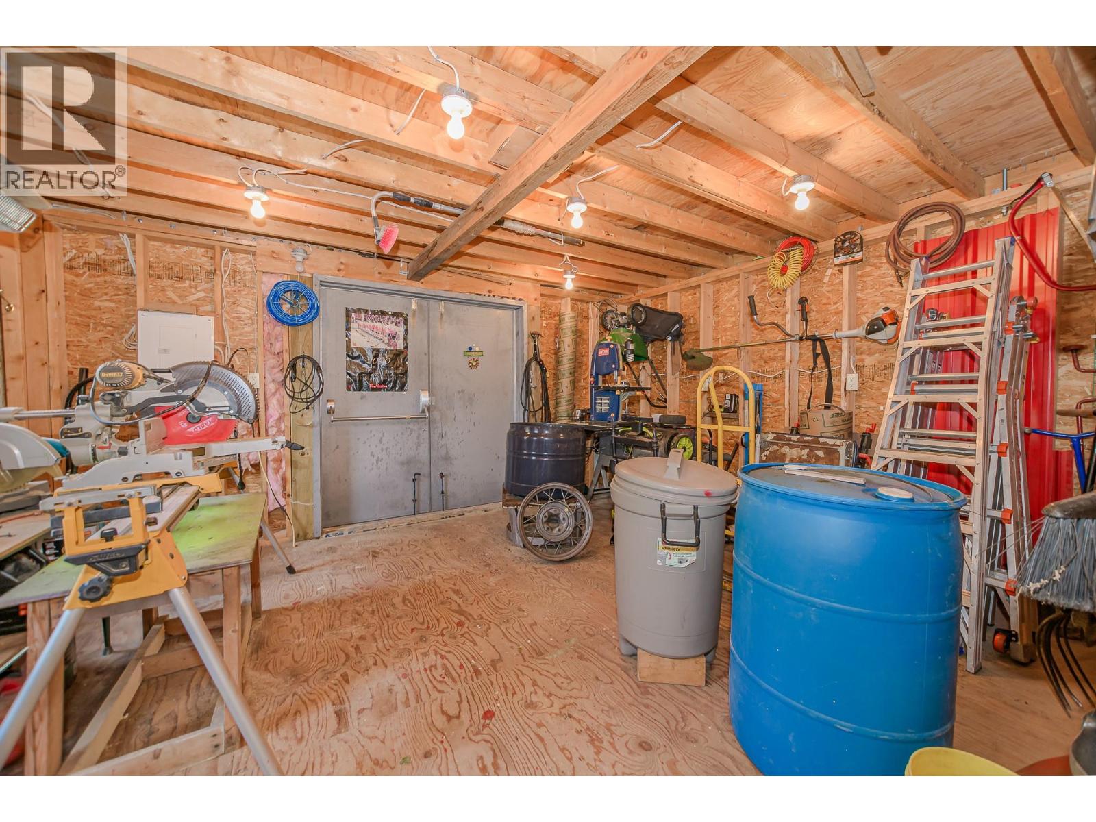 15 Parsons Road, Mara, British Columbia  V0E 2K0 - Photo 44 - 10378161