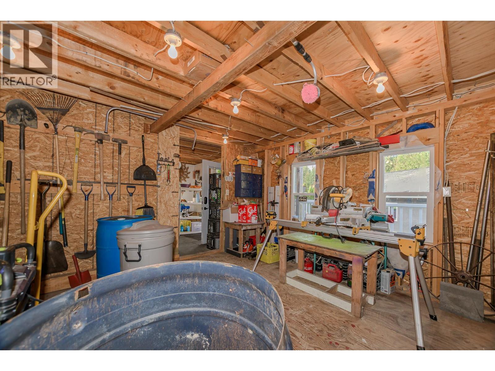 15 Parsons Road, Mara, British Columbia  V0E 2K0 - Photo 45 - 10378161