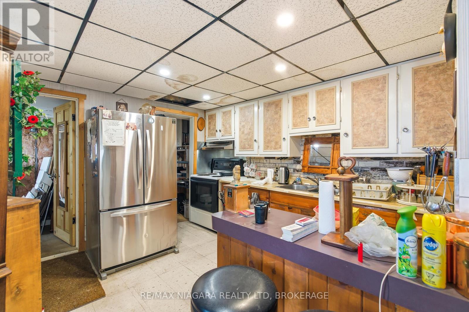 8356 Oakwood Drive, Niagara Falls, Ontario  L2E 6S5 - Photo 22 - X12871238