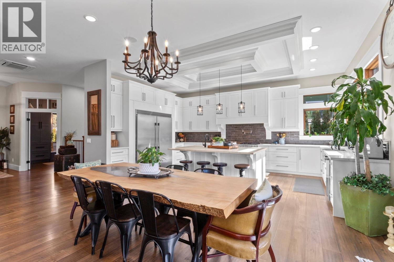 323 Canyon Street, Creston, British Columbia  V0B 1G3 - Photo 11 - 10377111