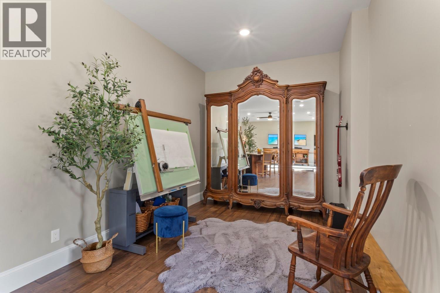 323 Canyon Street, Creston, British Columbia  V0B 1G3 - Photo 22 - 10377111