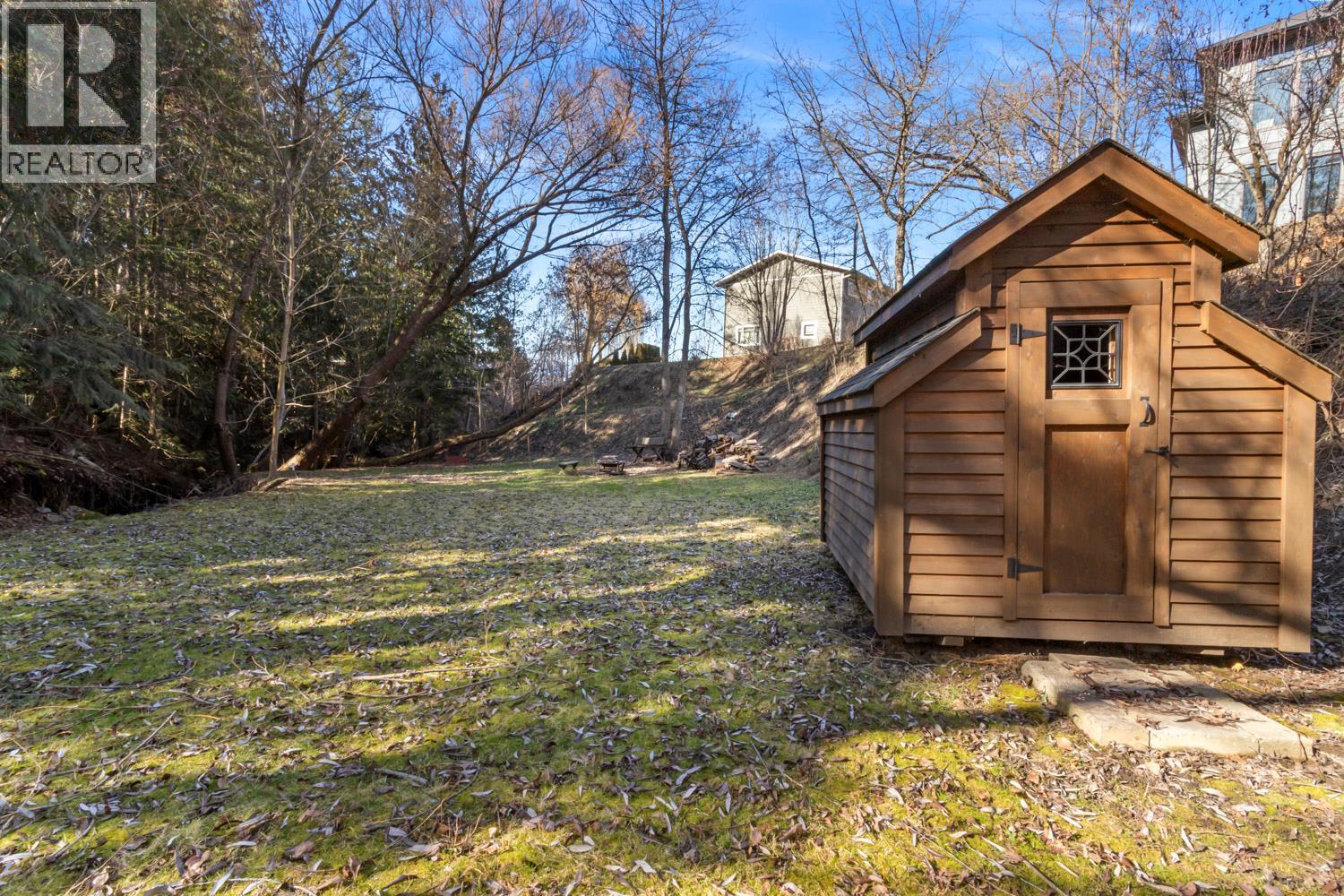 323 Canyon Street, Creston, British Columbia  V0B 1G3 - Photo 42 - 10377111