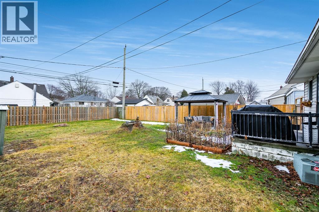 1814 Larkin, Windsor, Ontario  N8W 4G6 - Photo 38 - 26005052