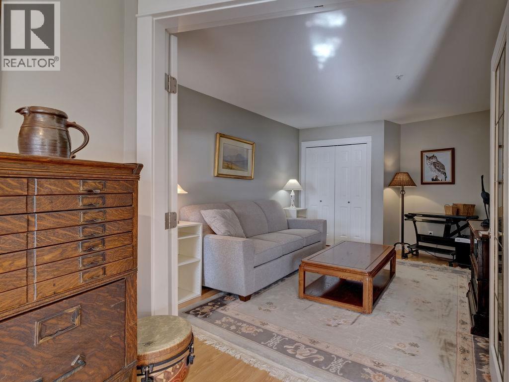 103 5470 Inlet Avenue, Sechelt, British Columbia  V7Z 0H4 - Photo 18 - R3098489