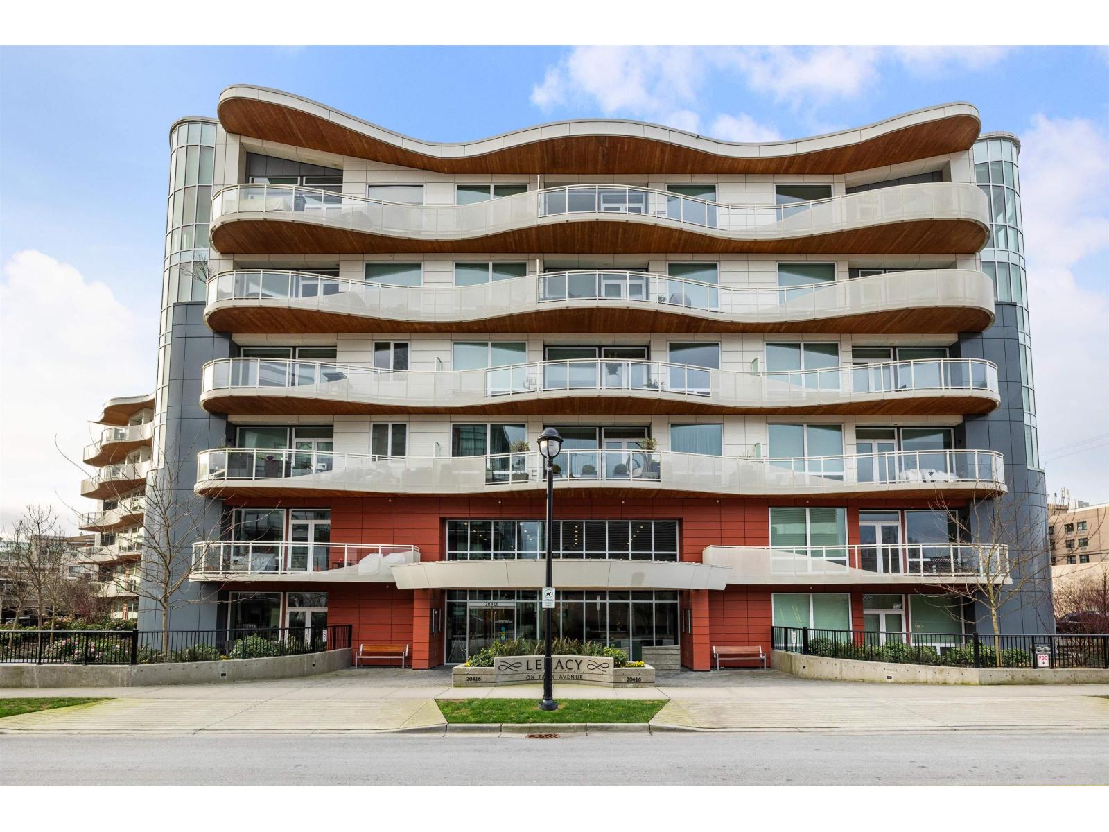 509 20416 PARK AVENUE, langley, British Columbia