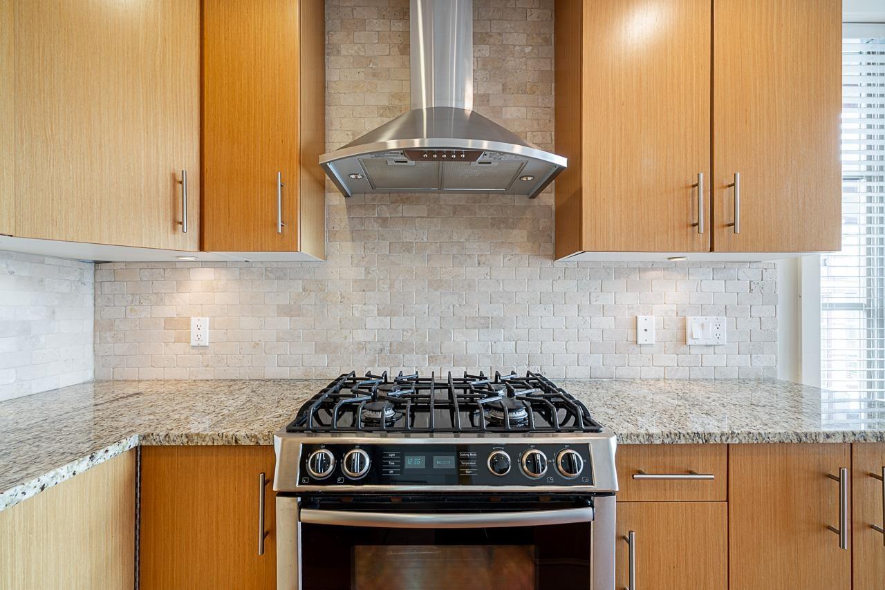 306 16469 64 Avenue, Surrey, British Columbia  V3S 6V7 - Photo 11 - R3098339