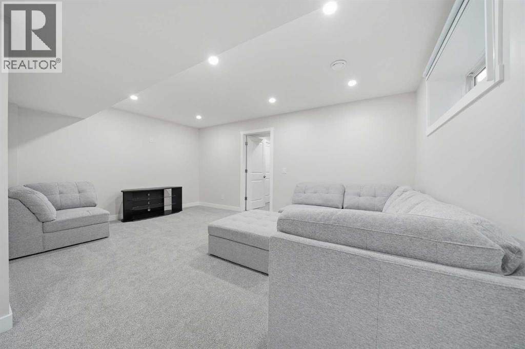 352 Bayview Street Sw, Airdrie, Alberta  T4B 5G3 - Photo 28 - A2291309