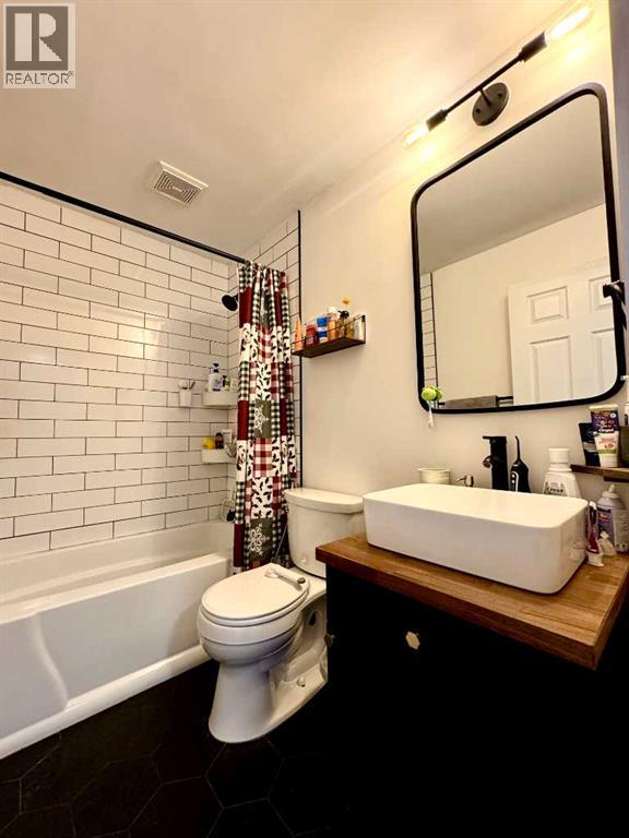 131 Erin Woods Drive Se, Calgary, Alberta  T2B 2T6 - Photo 23 - A2291781