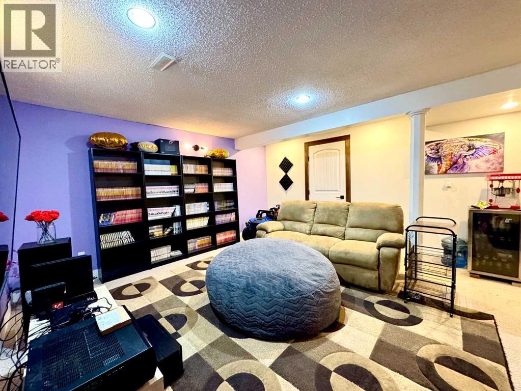 131 Erin Woods Drive Se, Calgary, Alberta  T2B 2T6 - Photo 32 - A2291781