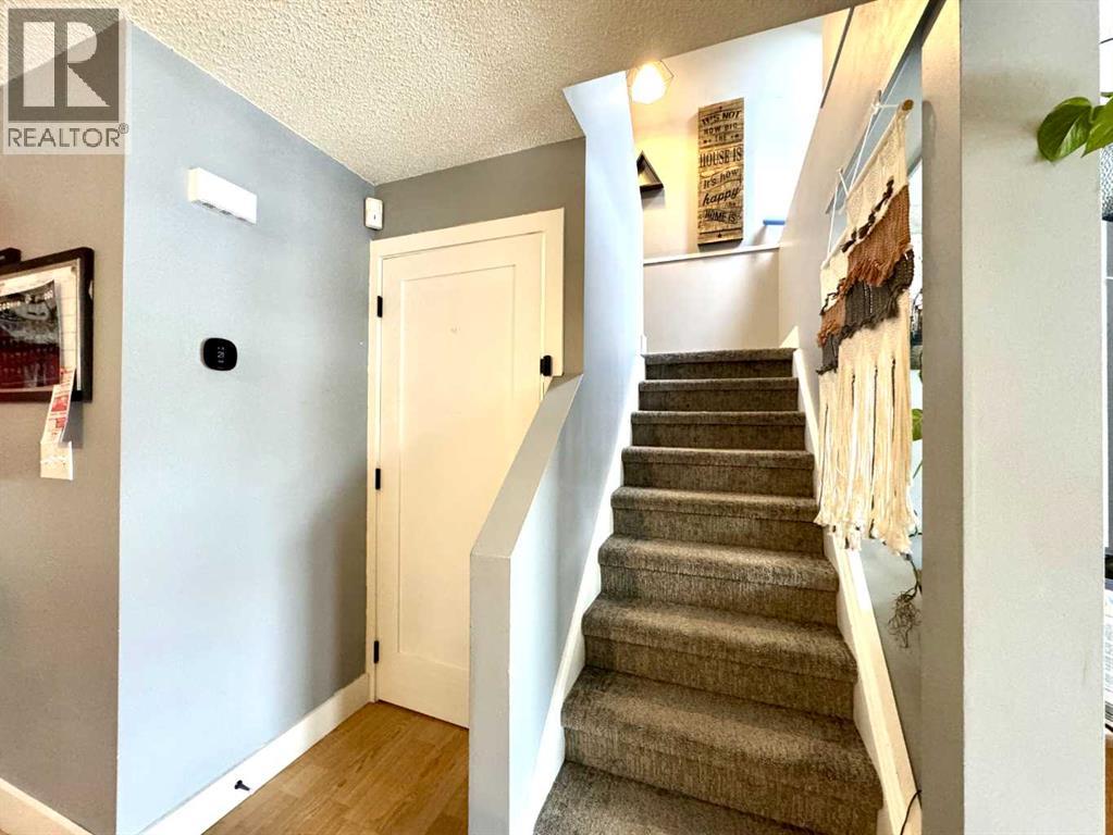 131 Erin Woods Drive Se, Calgary, Alberta  T2B 2T6 - Photo 14 - A2291781