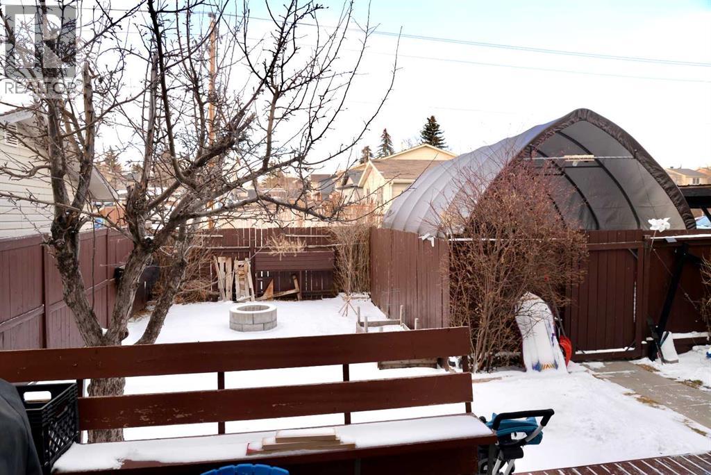 131 Erin Woods Drive Se, Calgary, Alberta  T2B 2T6 - Photo 38 - A2291781