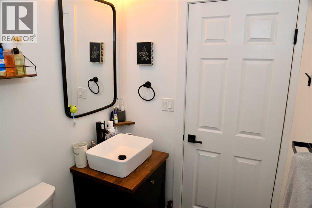 131 Erin Woods Drive Se, Calgary, Alberta  T2B 2T6 - Photo 25 - A2291781