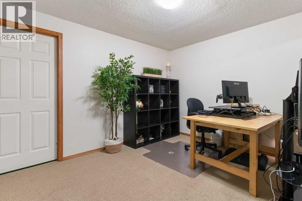 69 Patina Park Sw, Calgary, Alberta  T3H 3E1 - Photo 35 - A2291860