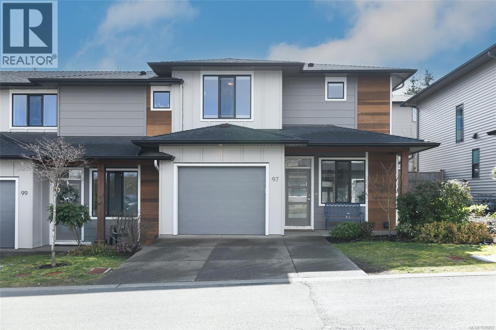 97 2607 Kendal Ave, Cumberland, British Columbia