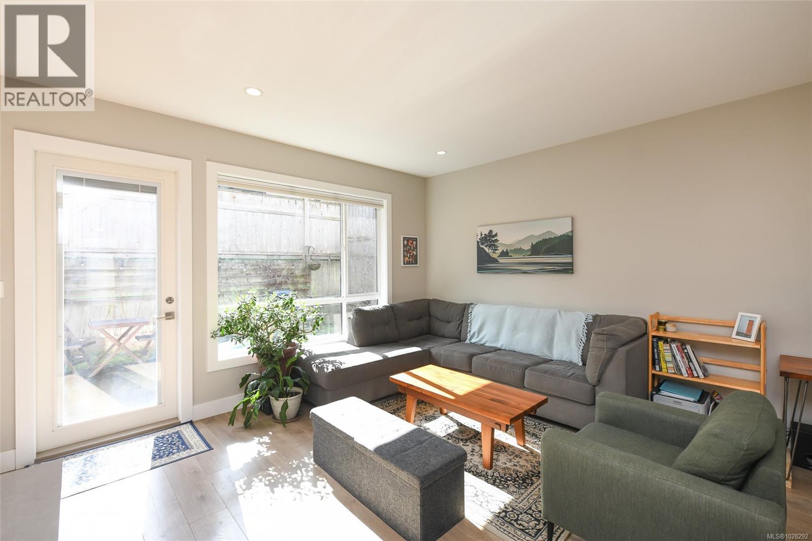 97 2607 Kendal Ave, Cumberland, British Columbia  V0R 1S0 - Photo 13 - 1028292