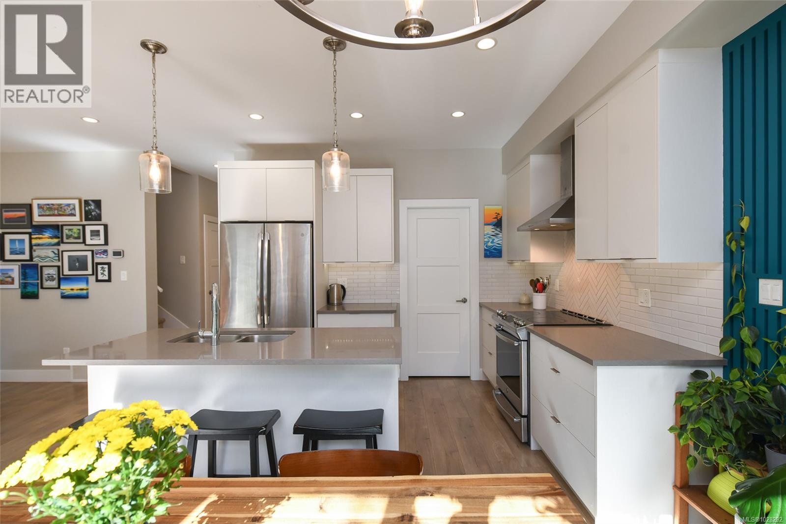 97 2607 Kendal Ave, Cumberland, British Columbia  V0R 1S0 - Photo 9 - 1028292