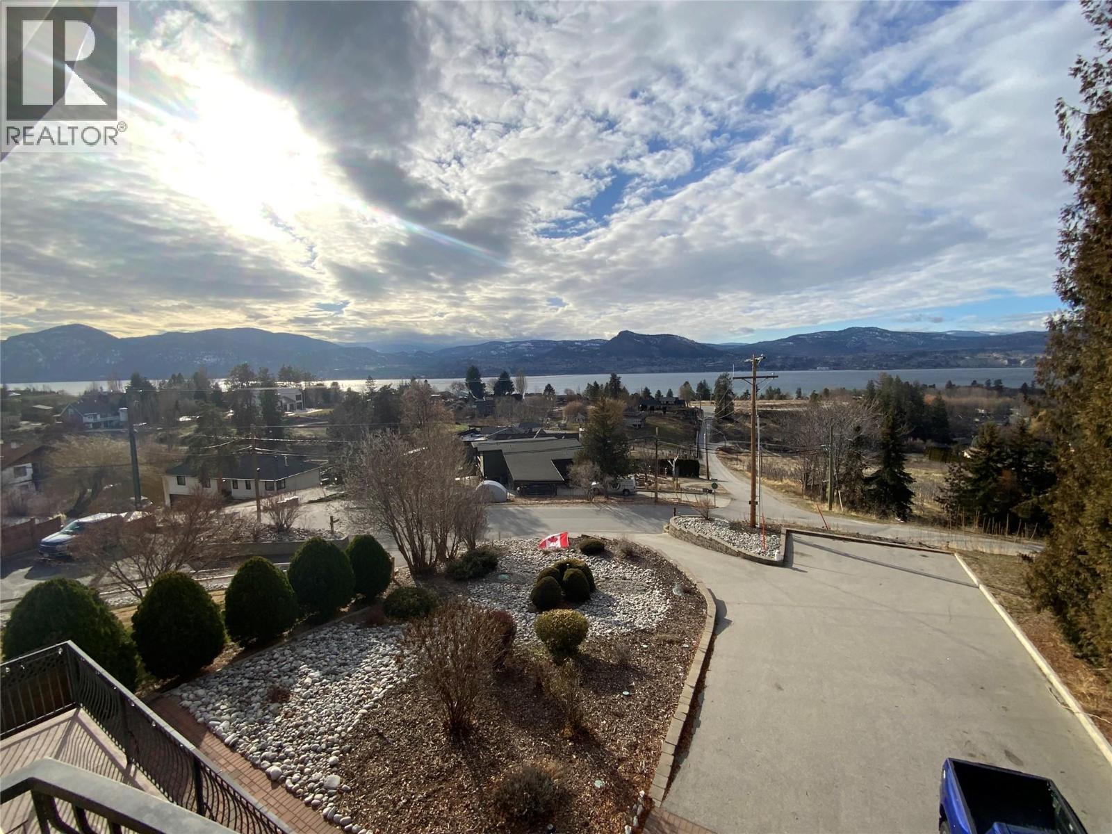 3210 Bartlett Road, Naramata, British Columbia  V0H 1N1 - Photo 43 - 10376875