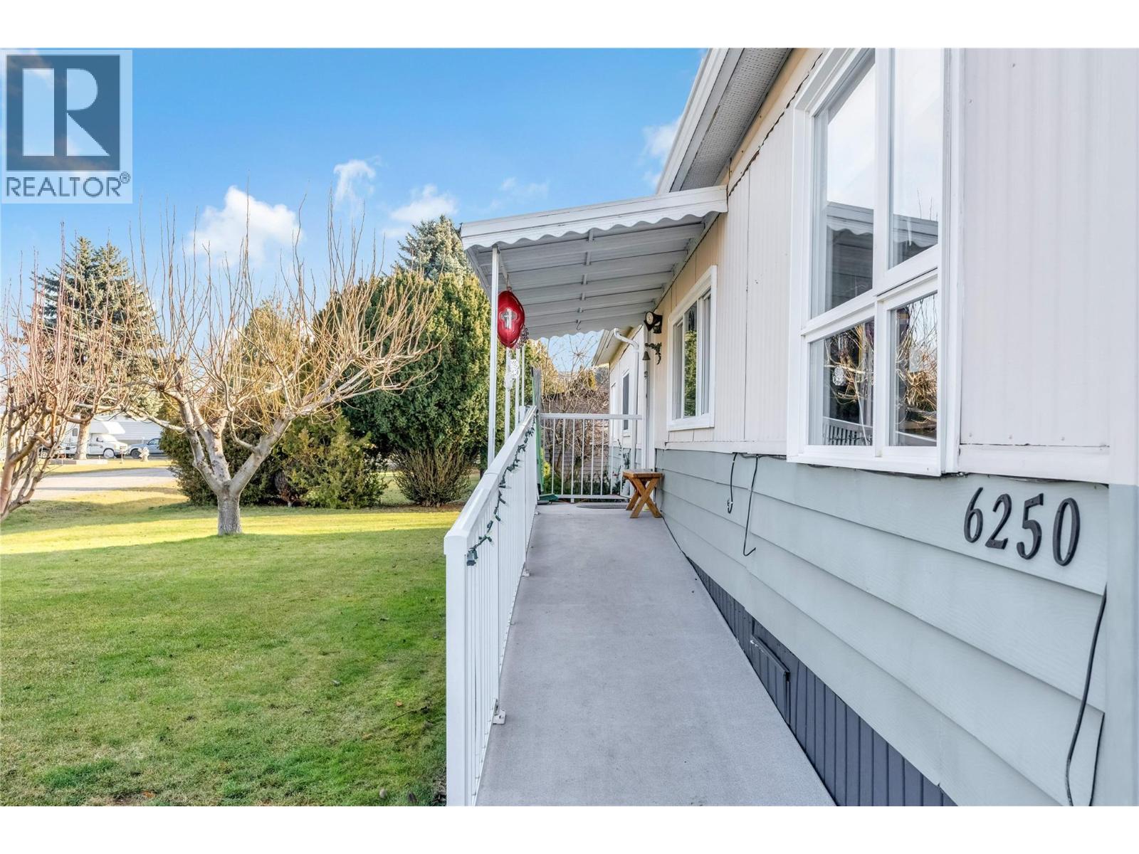 6250 Quail Road, Vernon, British Columbia  V1H 1M8 - Photo 6 - 10378985