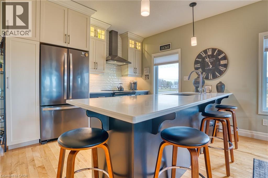 33 Wellington Street S, Ashfield-Colborne-Wawanosh, Ontario  N7A 3X9 - Photo 12 - 40809912