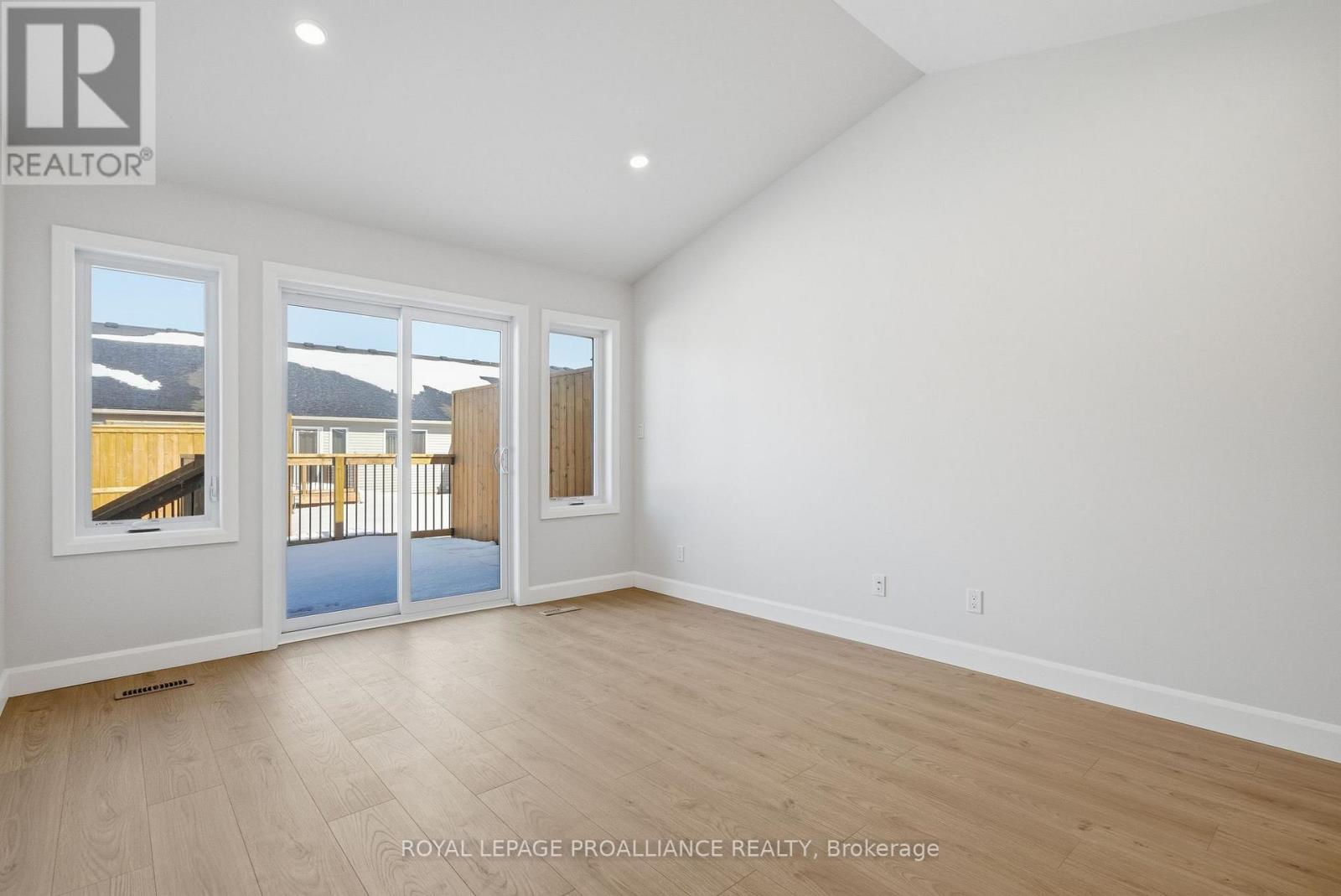 59 Sandhu Crescent, Belleville, Ontario  K8P 0G7 - Photo 17 - X12713730