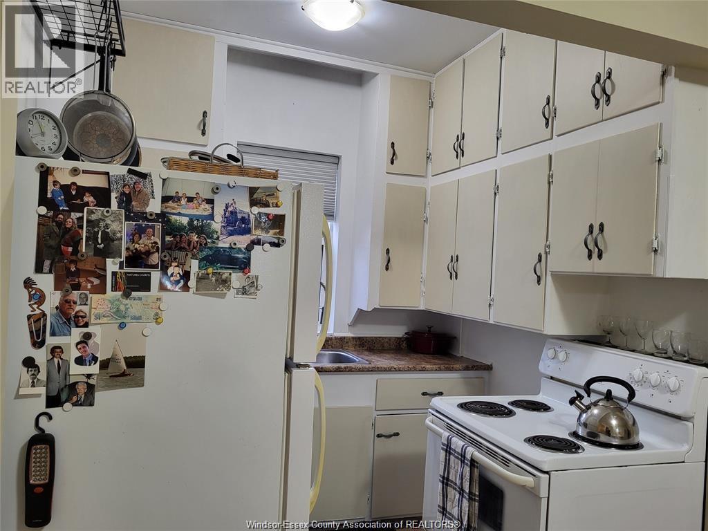 263 Delaware Avenue, Chatham, Ontario  N7L 2W7 - Photo 9 - 26005128