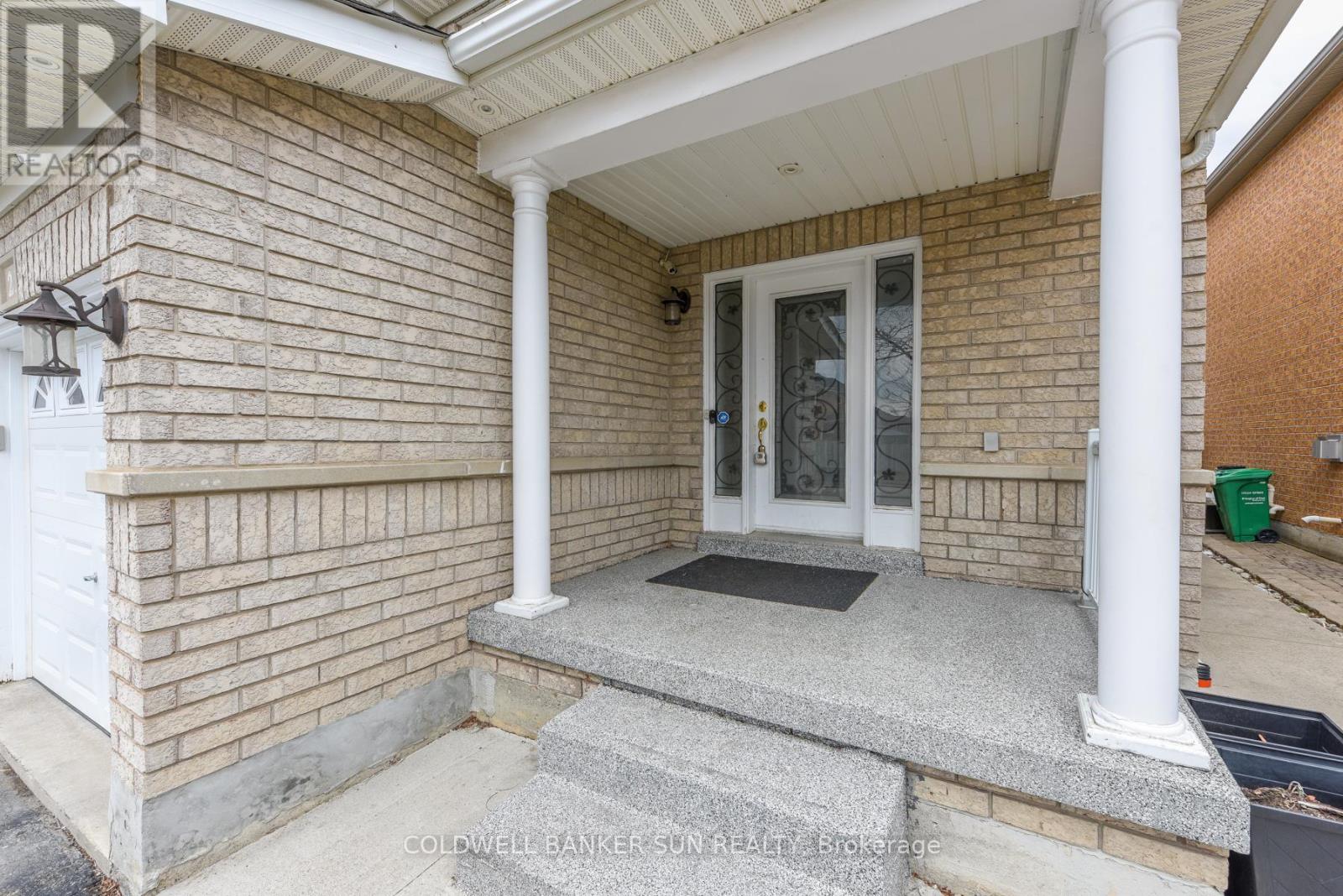 21 SUNNYVIEW ROAD, Brampton, Ontario