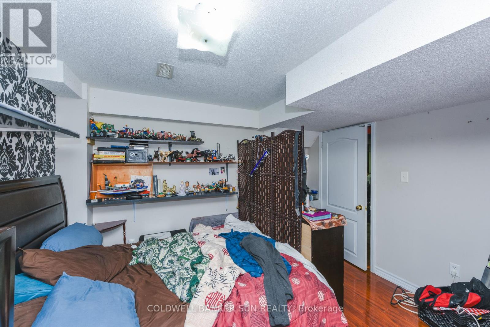 21 Sunnyview Road, Brampton, Ontario  L7A 3E4 - Photo 36 - W12583302