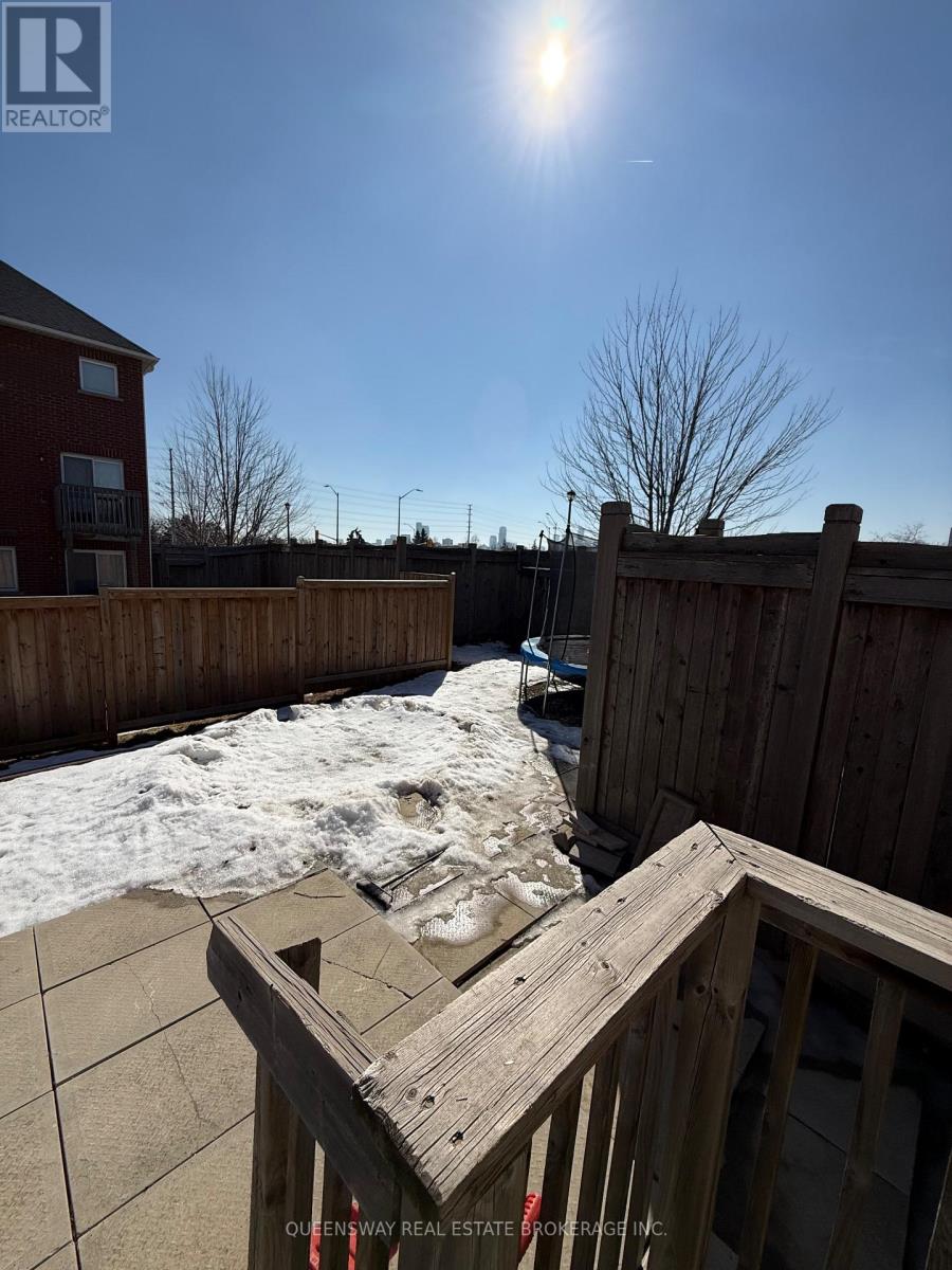 Upper - 514 Candlestick Circle, Mississauga (Hurontario), Ontario  L4Z 0B2 - Photo 18 - W12776940