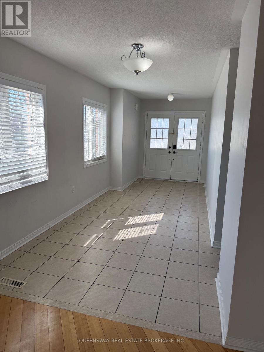 Upper - 514 Candlestick Circle, Mississauga (Hurontario), Ontario  L4Z 0B2 - Photo 5 - W12776940